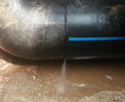 吴起楼顶渗水维修公司为大家分享下吴起卫生间漏水维修修补技术!